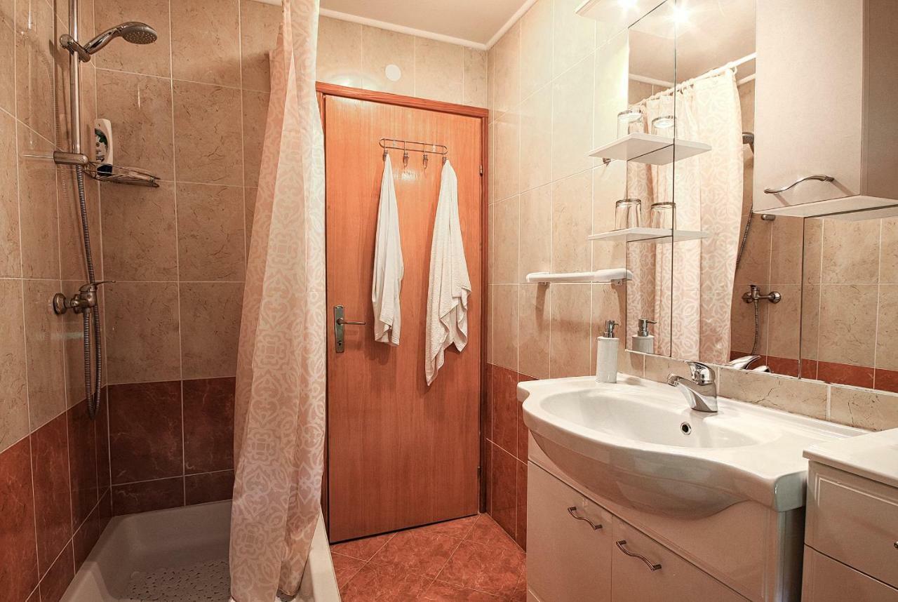 Apartment Medeni Rakovica Exterior foto